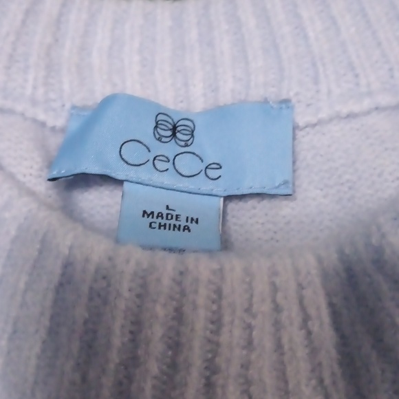 Sweater - Picture 3 of 3